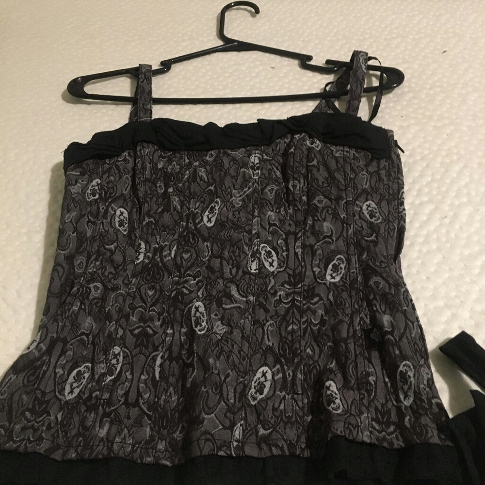 Tripp skull corset